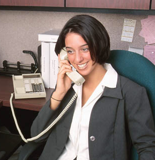 woman working in office 0006